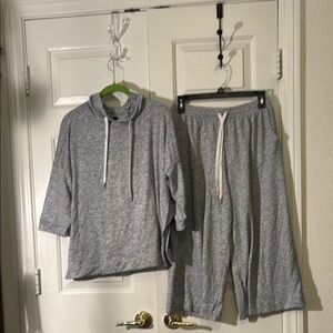 Donna Karan Gray Pajama Set Relaxed Fit